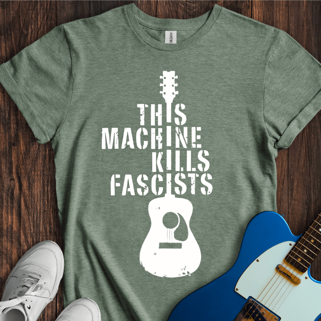 This Machine Kills Fascists (I) T-Shirt